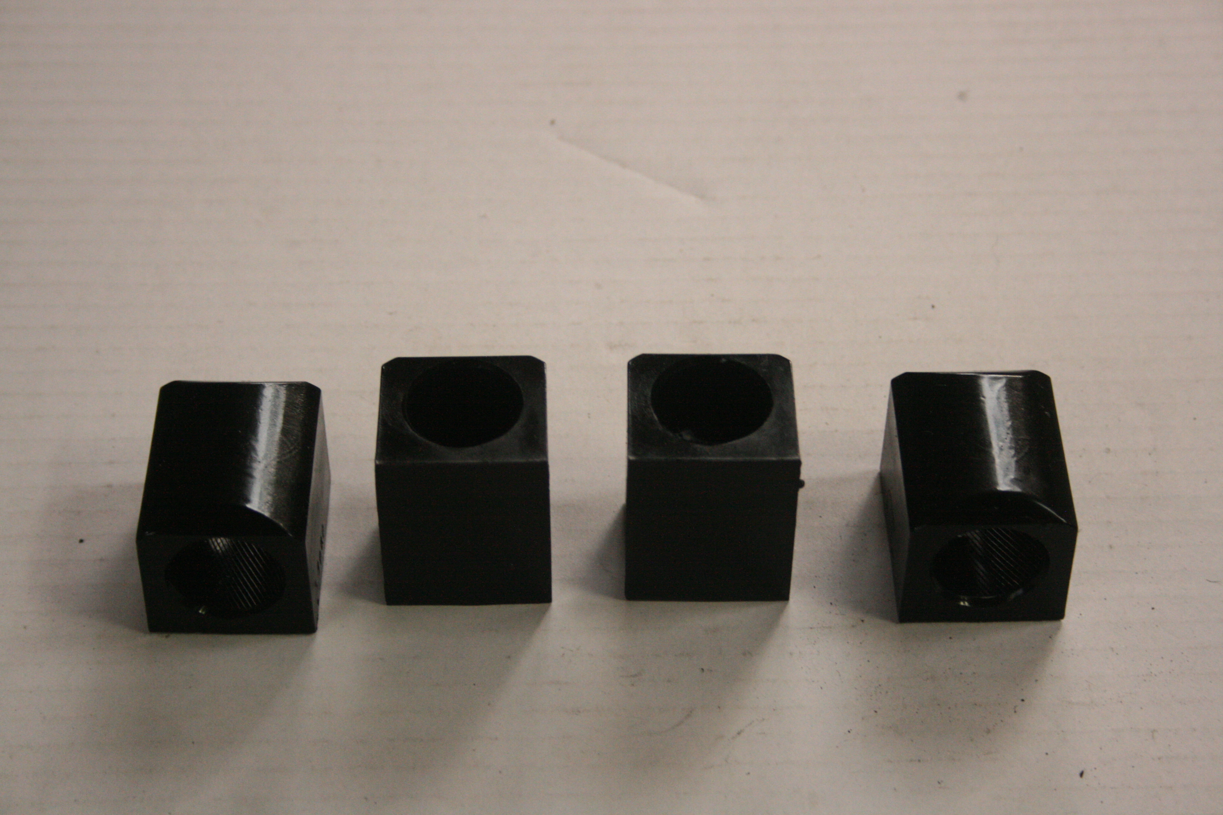 Front Anti-Roll Bar Polyurethane Bushes x 4 (3/4)